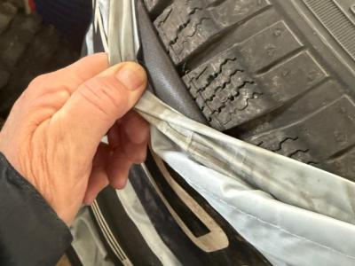 Original Porsche Macan III Winterkompletträder