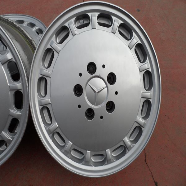 Original Mercedes 560SEC Coupe wheels