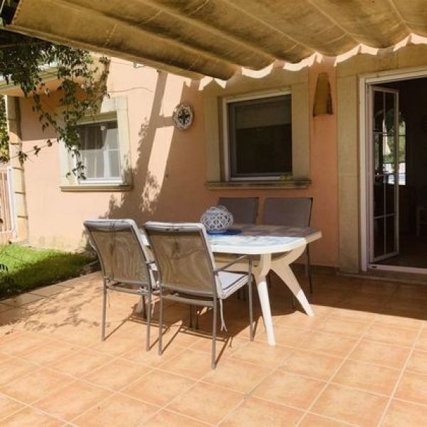 Paguera ground floor for rent