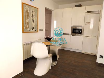 PALMA-ALTSTADT: Renovierte Wohnung mit eigener Terrasse und optionalem TG-Stellplatz