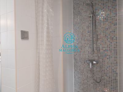 PALMA-ALTSTADT: Renovierte Wohnung mit eigener Terrasse und optionalem TG-Stellplatz