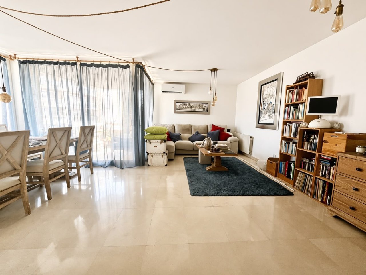 Palma Dachgeschosswohnung mit großer privater Dachterrasse