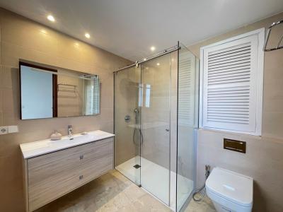 PALMA - Representative large apartment 195 sqm with garden 160 sqm, terraces 50 sqm in the heart of Palma.