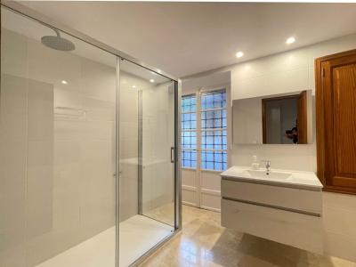 PALMA - Representative large apartment 195 sqm with garden 160 sqm, terraces 50 sqm in the heart of Palma.