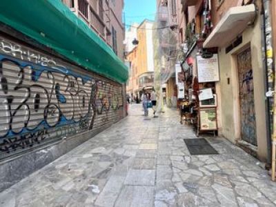 Piso en Palma con terraza en el casco antiguo.