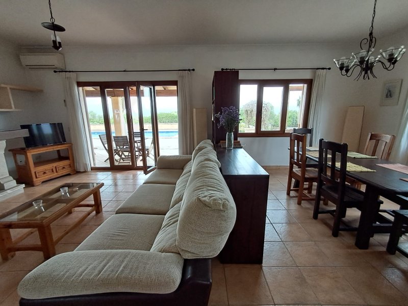 Ground-floor finca with AC; pool and beautiful view -- Santanyi - Campos -- F 152