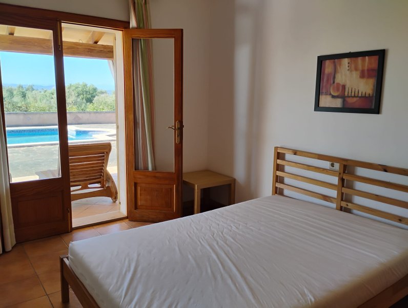 Ground-floor finca with AC; pool and beautiful view -- Santanyi - Campos -- F 152