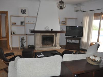 Parterrefinca mit AC; Pool und schönem Ausblick -- Santanyi- Campos -- F 152