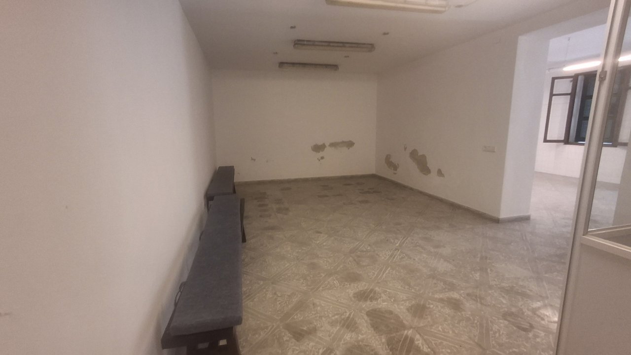 Local en planta baja en ubicación céntrica de S Horta --- L 40