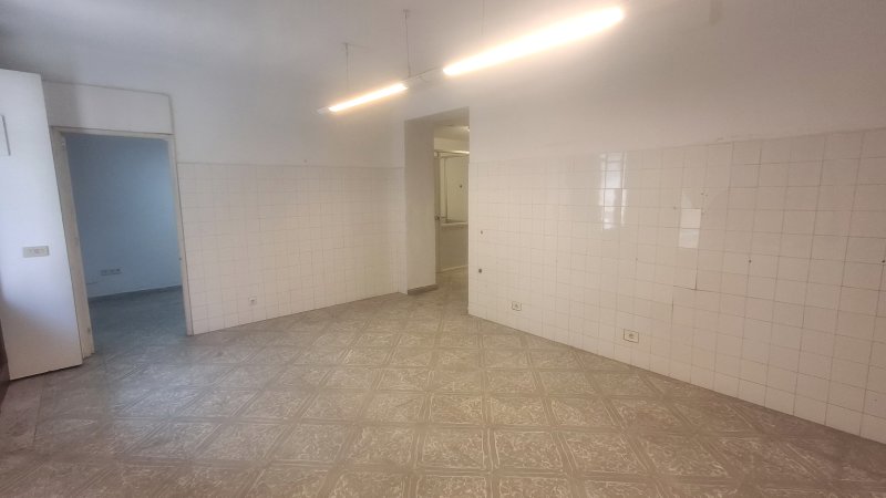 Local en planta baja en ubicación céntrica de S Horta --- L 40