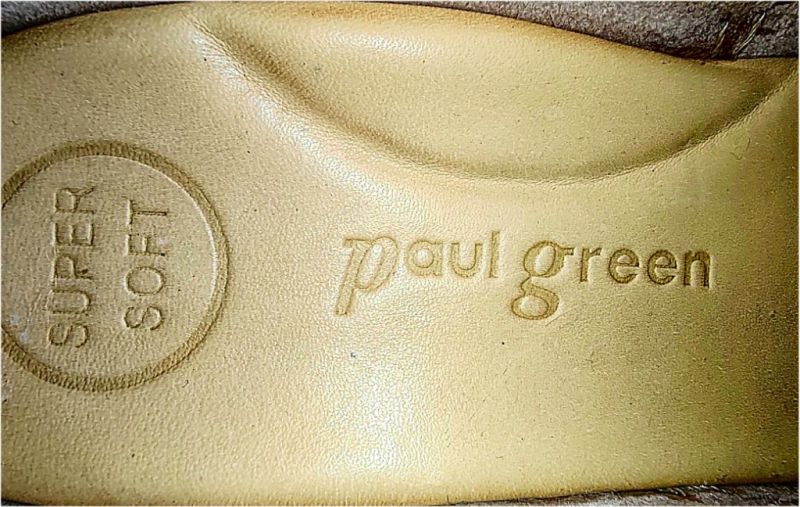 Paul Green Slipper aus Leder mit einer klobigen Kette, Gr. 38, seher guter Zustand