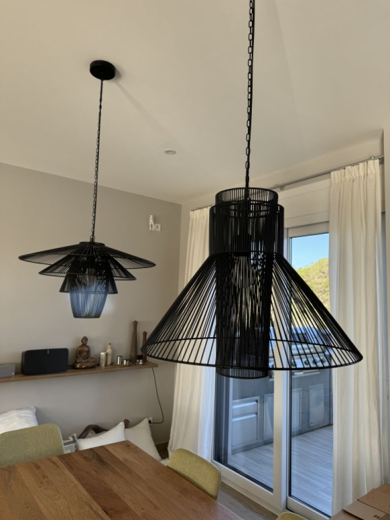 Pendant lights