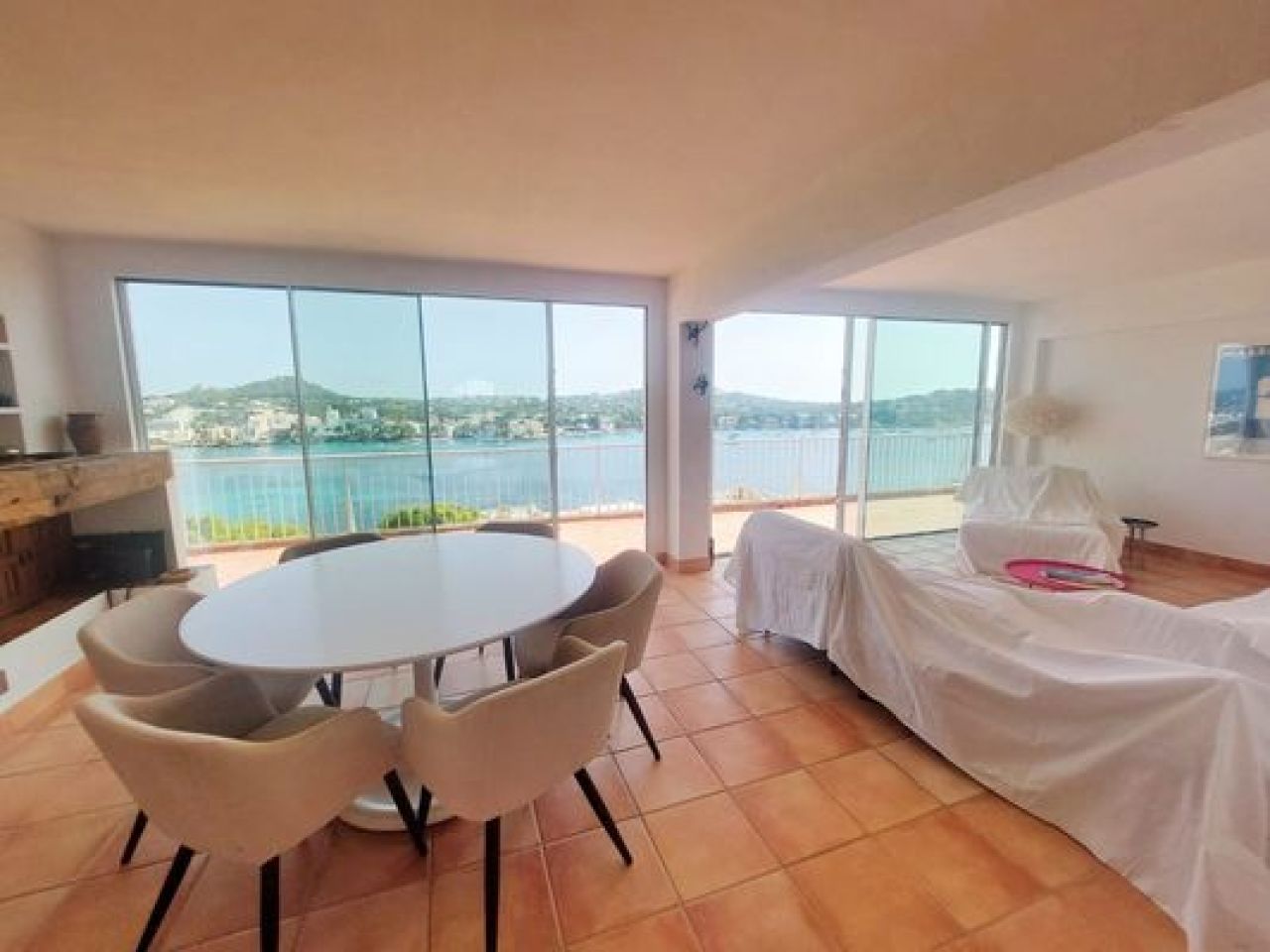 Penthouse in Santa Ponsa mit großer Terrasse und Blick über die ganze Bucht