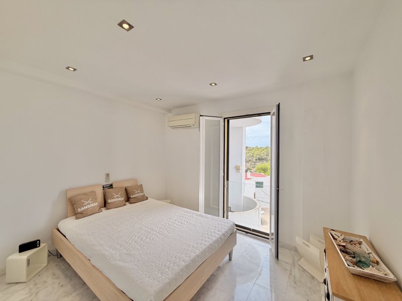 Penthouse mit drei Terrassen, traumhaftem Meerblick, Parkplatz und Gemeinschaftspool