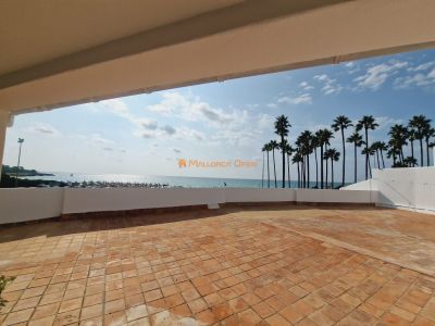 Penthouse zur Miete in Sa Coma, erste Meereslinie