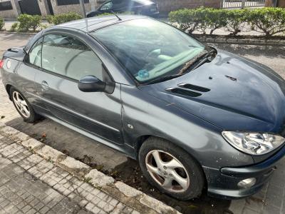 Peugeot 206 CC cabrio zum Ausschlachten