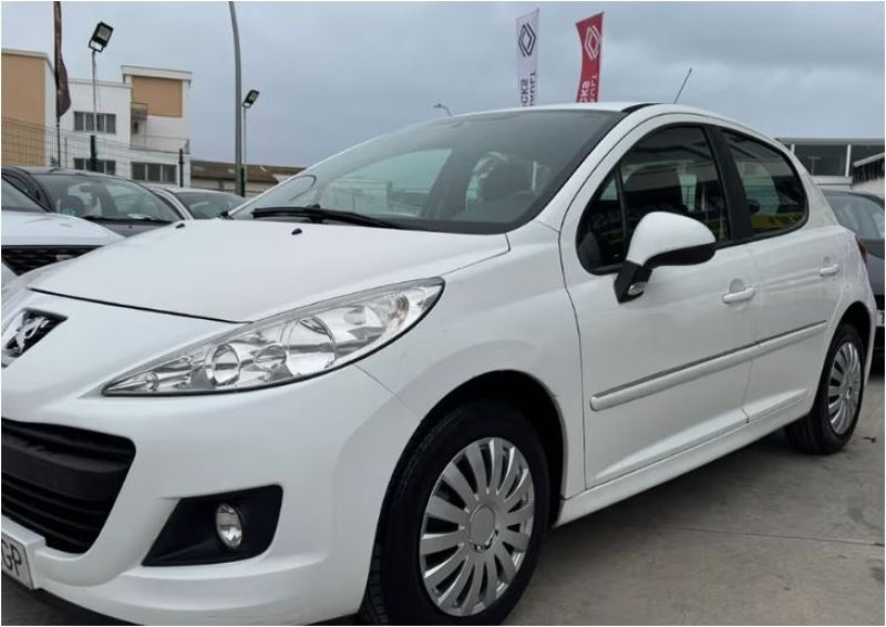 Peugeot 207 ACTIVE 1.4 HDI 70 FAP