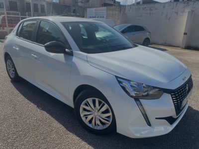 Peugeot 208 Like 1.2 PureTech 75CV 5-türig