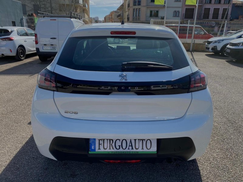 Peugeot 208 Like 1.2 PureTech 75CV 5-türig