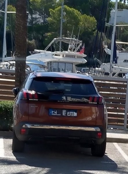 Peugeot 3008 Allure PurTech SUV, 80.000 KM, neuwertig