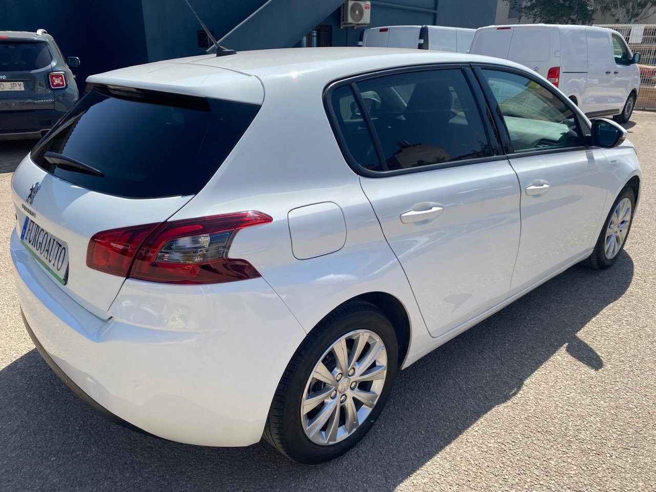 Peugeot 308 Active Pack 1.2 110Cv 5P