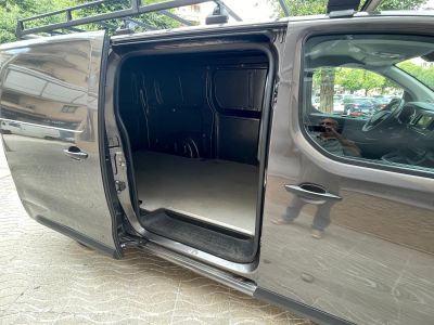 PEUGEOT E-EXPERT ELEKTRISCHER TRANSPORTER