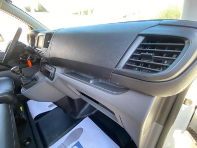 Peuigeot Experter Premium 1.5Bhdi 102Cv Fg 4p