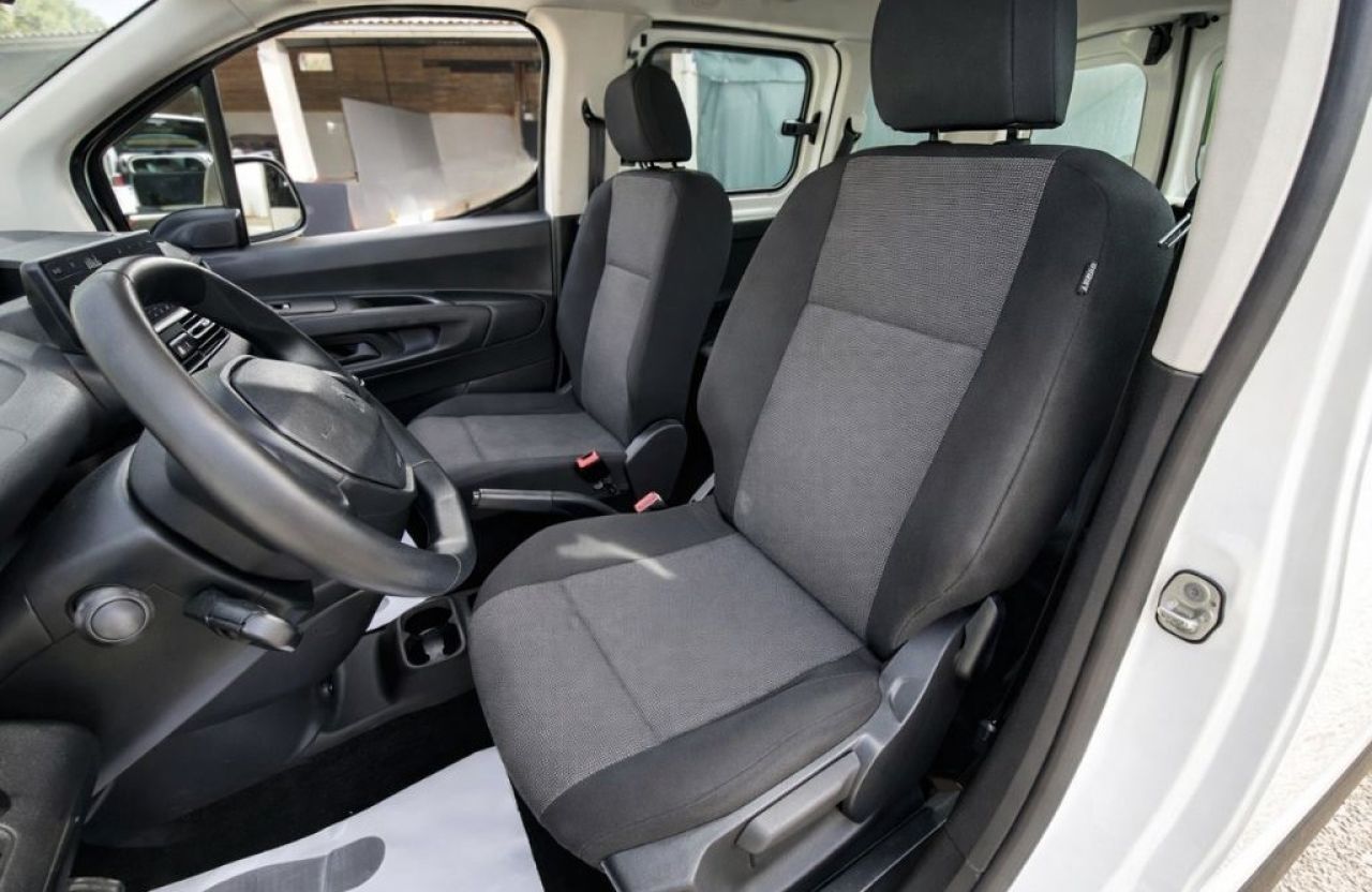 Peugeot Rifter Standard 1.5 Bhdi 100Cv 4p