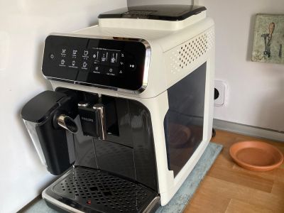 Philips automatische Kaffeemaschine in einwandfreiem Zustand