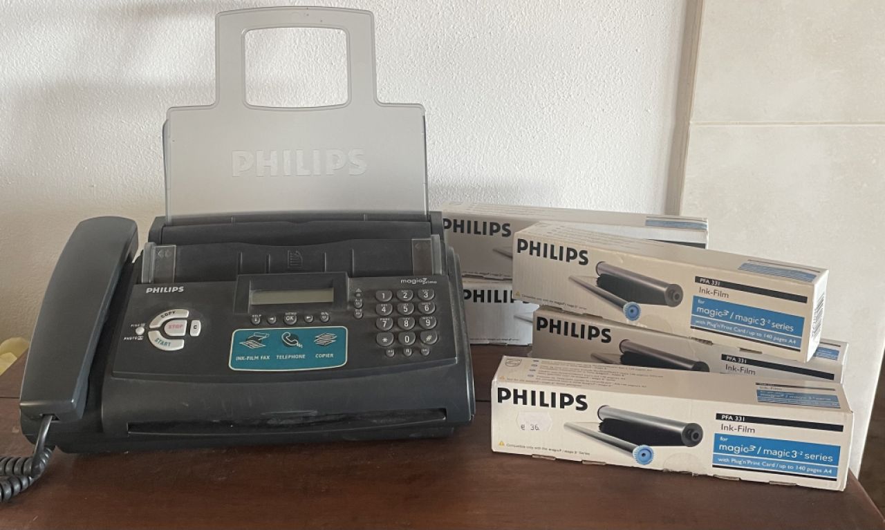 Fax Philips Magic 3 + 5 rollos nuevos de Ink-Film – ¡Paquete top!