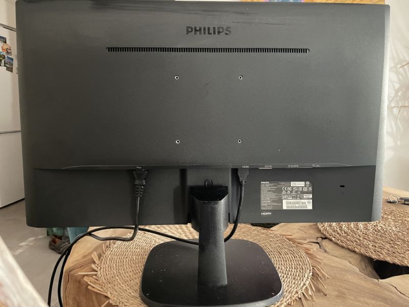 Phillips monitor
