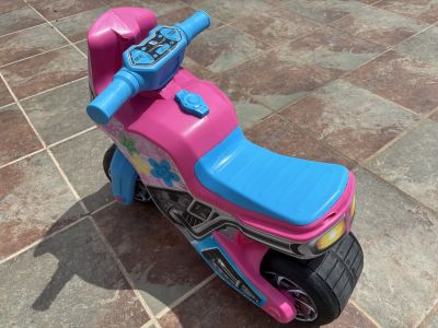 Pinkes Motorrad-Rutschfahrzeug für Kinder