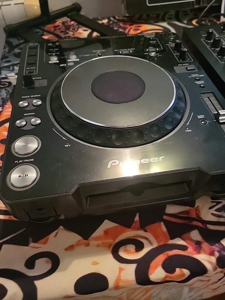 Pioneer CDJ-1000 MK3 Reproductor CD DJ muy bien cuidado, SIN USB, 3 unidades disponibles
