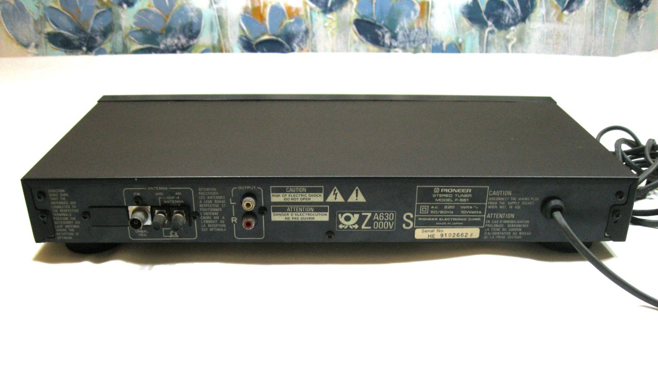 Pioneer Stero Tuner F-551, gebraucht, guter Zustand, zu verkaufen - Andratx