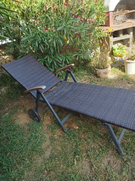 Polyrattan Lounge  6 Element plus Tisch Polyrattan Sonnenliege