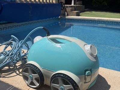 Pool Roboter