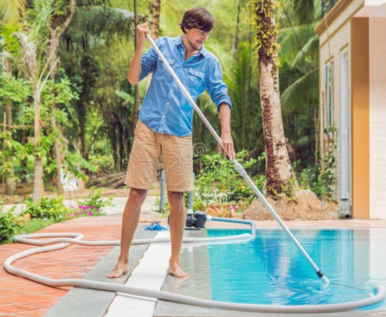 Pool-Test & Reinigung