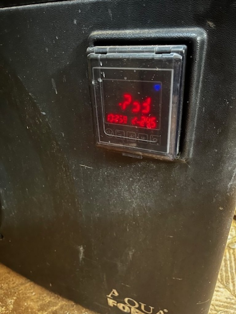Calentador de piscina pantalla rota ver foto