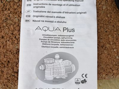 Poolpumpe neu, AQUA plus 11 von Poolsana-Edition grau