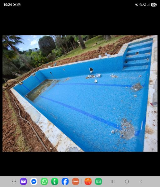 Poolsanierung neue fliesen oder poolfolie oder beschichtung