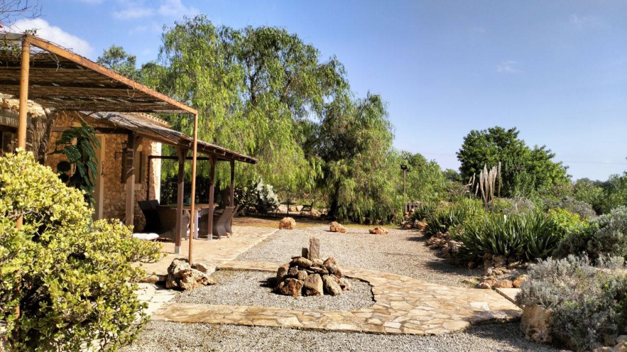 PORRERES: Charmantes ländliches Anwesen mit Ferienvermietungslizenz (ETV), Brunnen und Weinstöcken