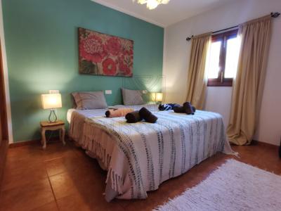 PORRERES: Charmantes ländliches Anwesen mit Ferienvermietungslizenz (ETV), Brunnen und Weinstöcken