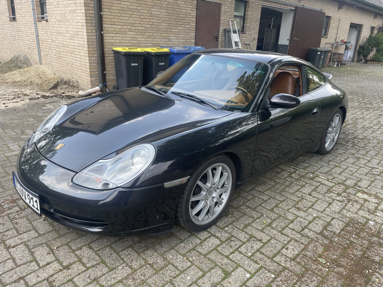 Porsche 911 Limited Millennium Edition