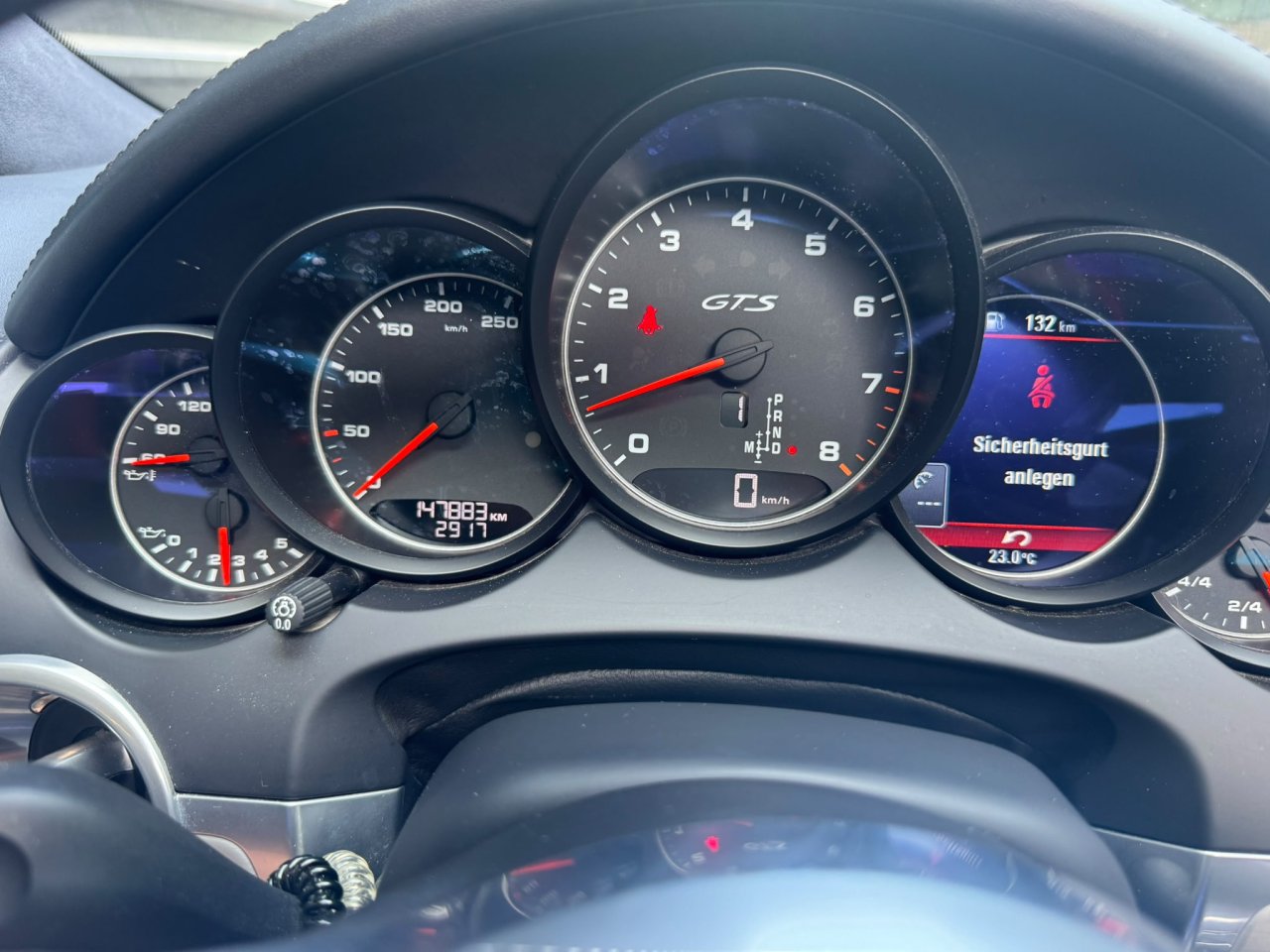 Porsche Cayenne GTS (958.2)