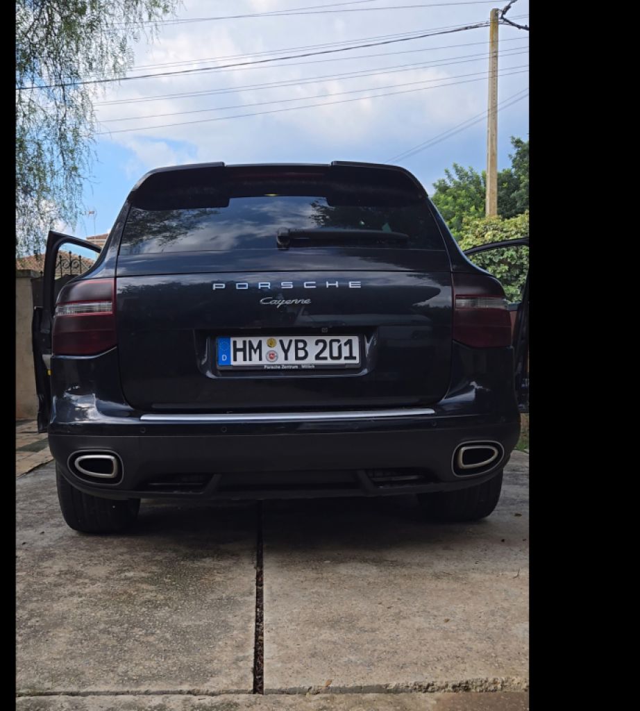 Porsche Cayenne S 4.8 German registration