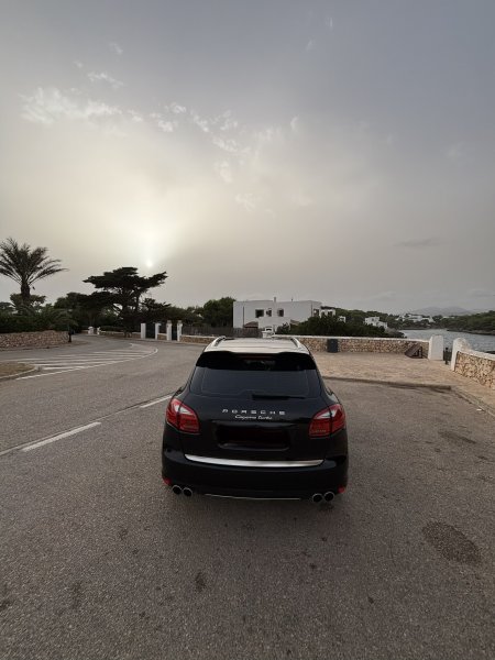 Porsche Cayenne Turbo