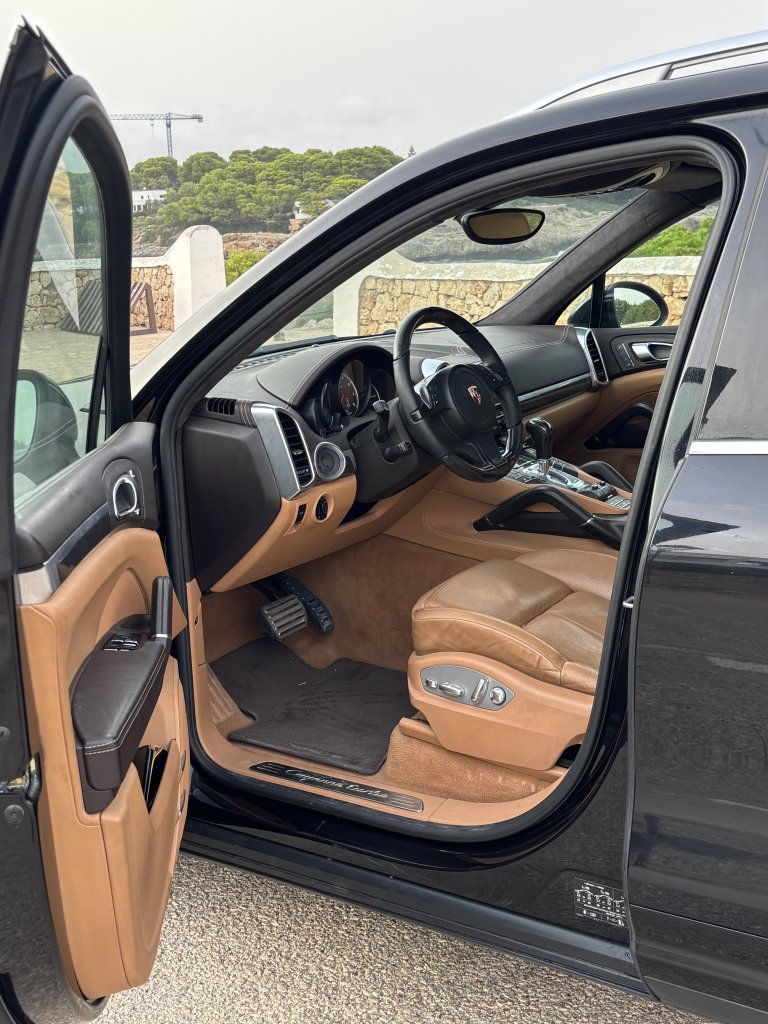 Porsche Cayenne Turbo