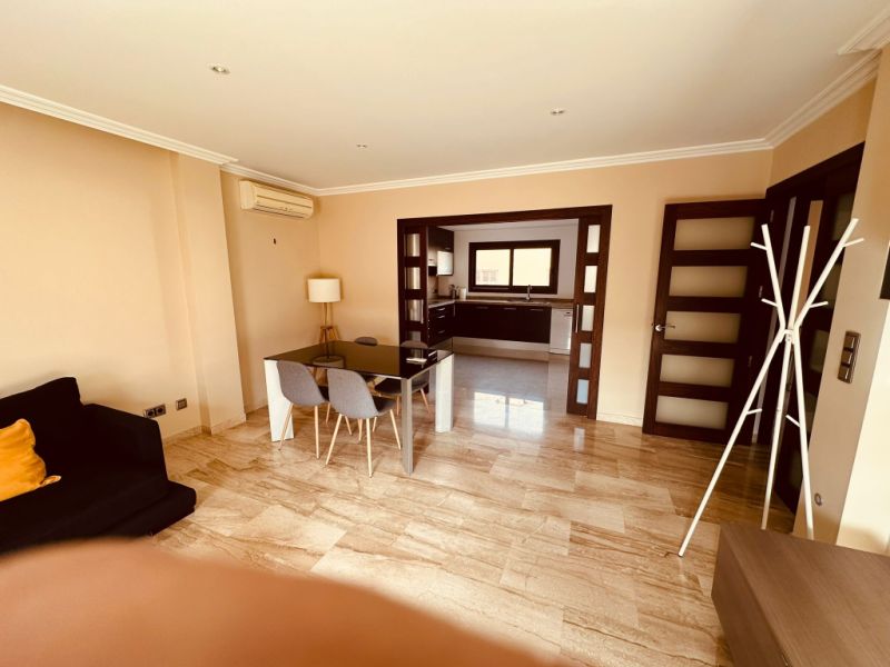 PORTO CRISTO (este de la isla) - Gran piso de 120 m² con excelentes prestaciones y cocina enorme