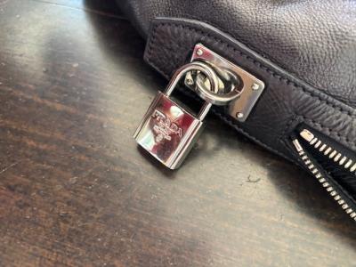 PRADA Leder Schultertasche