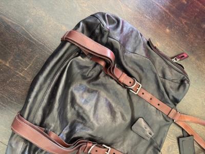 PRADA Leder Schultertasche